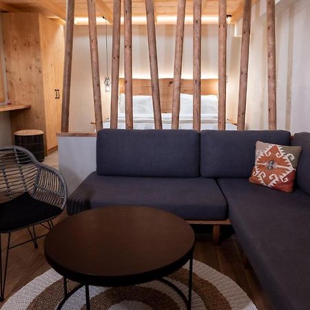 Theros By Agora Luxury Apartments In The Heart Of Heraklion Exterior foto