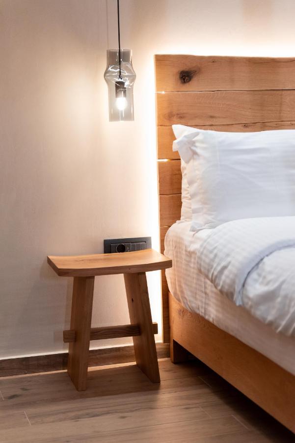 Theros By Agora Luxury Apartments In The Heart Of Heraklion Exterior foto